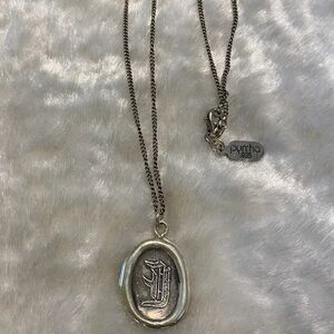 🍀.925 Pyrrha Silver “D” Pendant Necklace